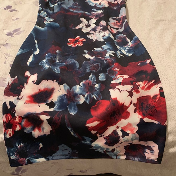 20each dresses !!! - Picture 7 of 8